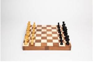 Magnetic Heritage Travel Chess Set in Ebony & Boxwood – Handcrafted by Purling