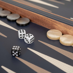 Luxury Leather & Walnut Backgammon Set – Handcrafted by Pinetti