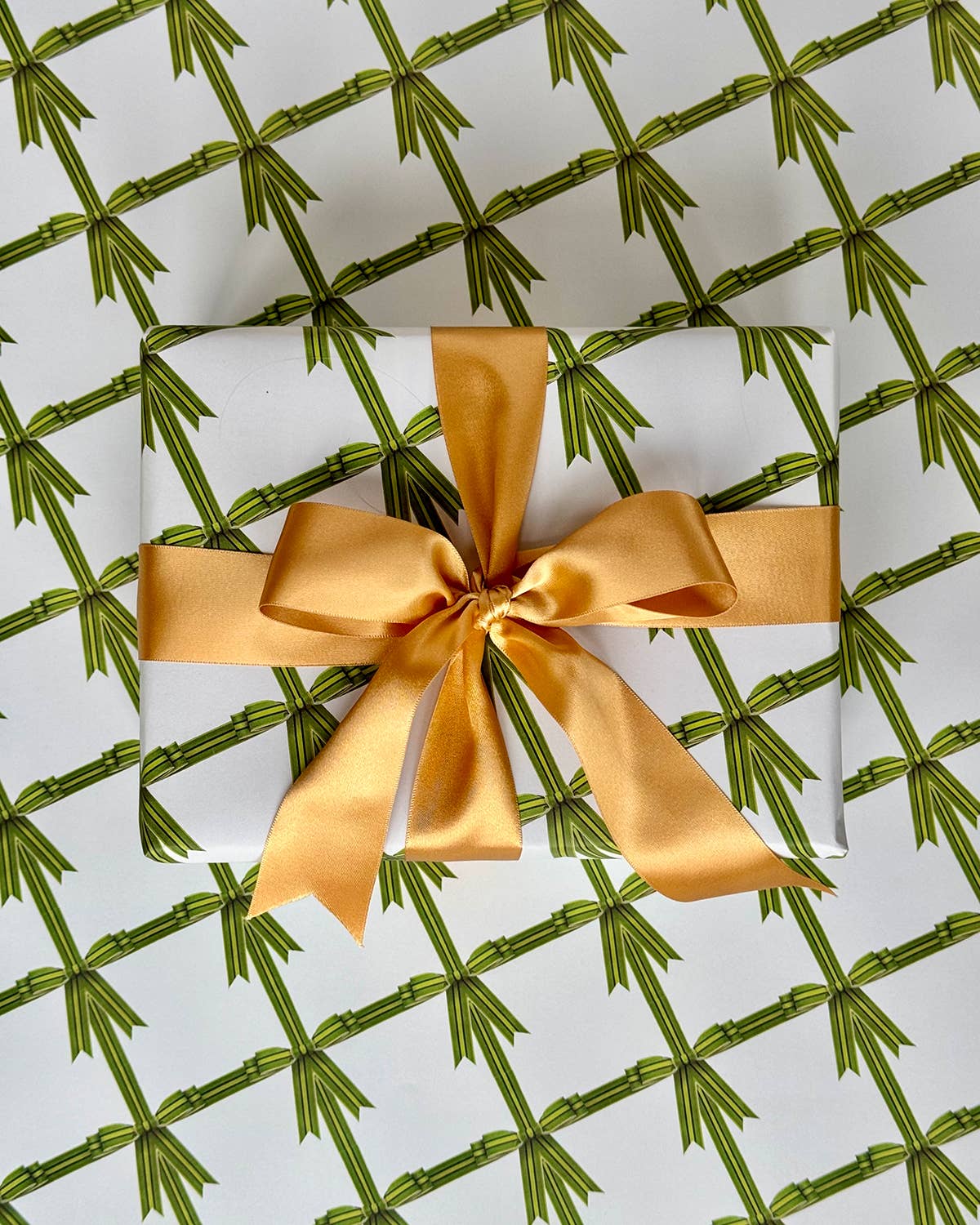 Green Bow Wrapping Paper
