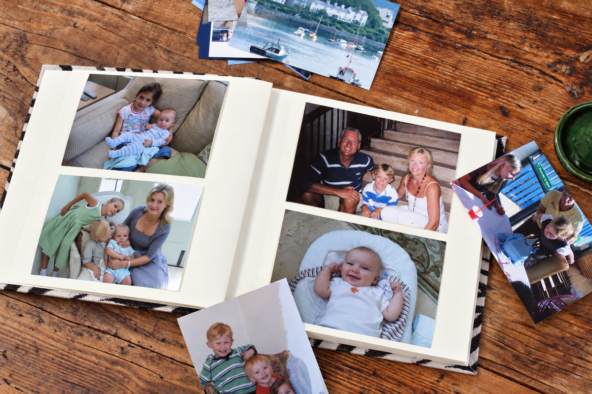 PHOTO ALBUMS