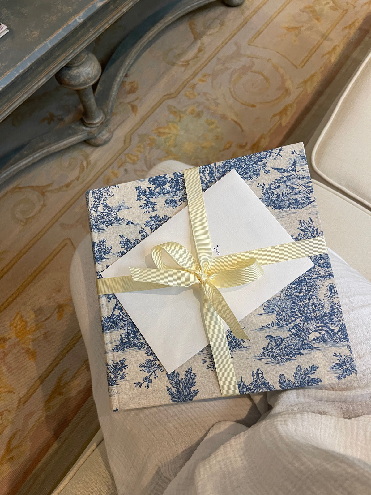 Vintage Toile de Jouy Photo Album