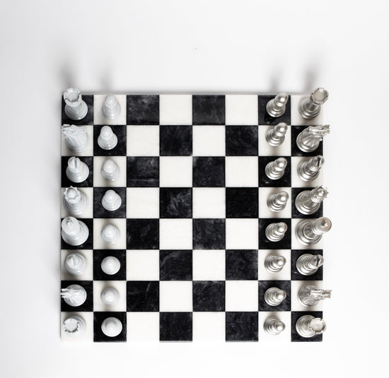 Bold Chess Set – Frost & Night Sky Edition
