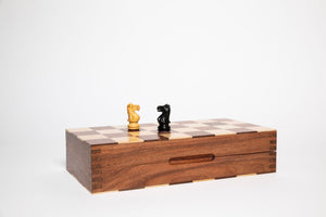 Magnetic Heritage Travel Chess Set in Ebony & Boxwood